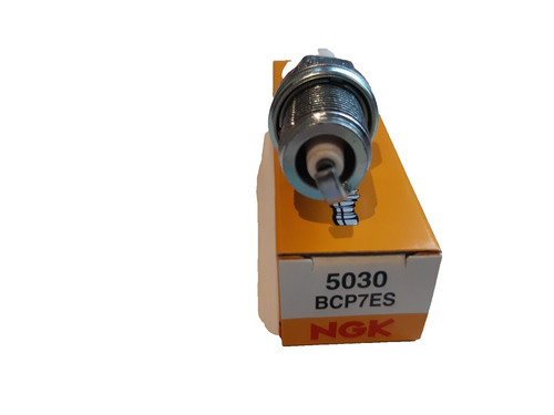 Genuine ngk bcp7es spark - 1x,