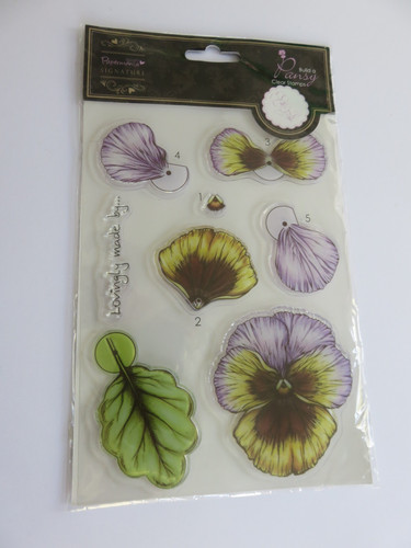 Docrafts papermania signature - papermania,