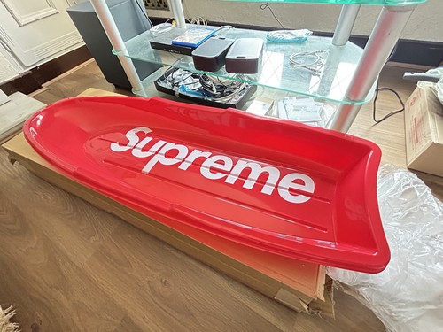 Supreme red sled suitable - sled, for