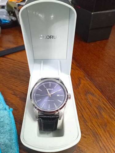 Lorus mens quartz analogue - quartz,