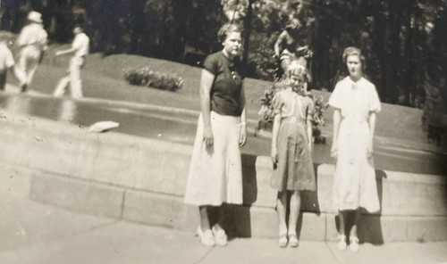 Vintage 1930s women girl - 1930s,