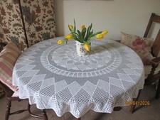 LARGE WHITE VINTAGE LACE