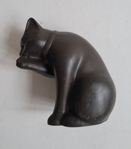 Heavy resin bronzed cat - resin,