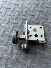 Novoferm Sectional Bottom Left Bracket/wheel