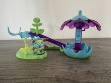 Zoobles Blossoming Garden Playset Shower