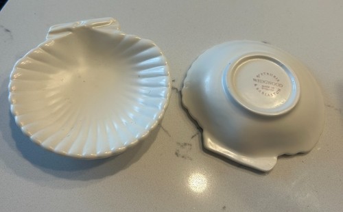 Stunning vintage wedgwood - stunning,