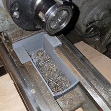 Logan 10" Metal Lathe Chip