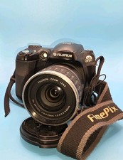 Fujifilm FinePix S5600 Digital