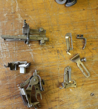 Vintage Singer Sewing Machine 99k Accessories  from machine Y2303688