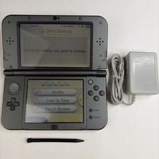 New Nintendo 3DS XL Gray Black