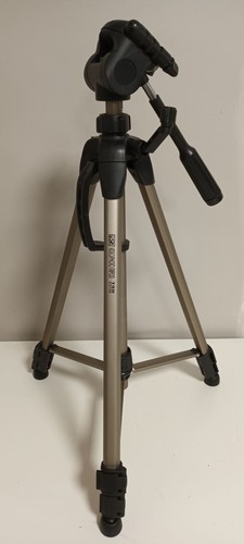 Aluminium tripod with pan - with, pan/tilt