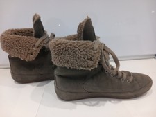 Fitflop Khaki Suede Sheepskin Lined Boots Labelled UK 7