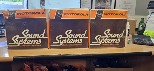 Vintage car radio would - vintage,
