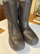 JCB Rigger Boots. Size 8UK. Fur Lined. Brown. Safety Boots. Model 826547.