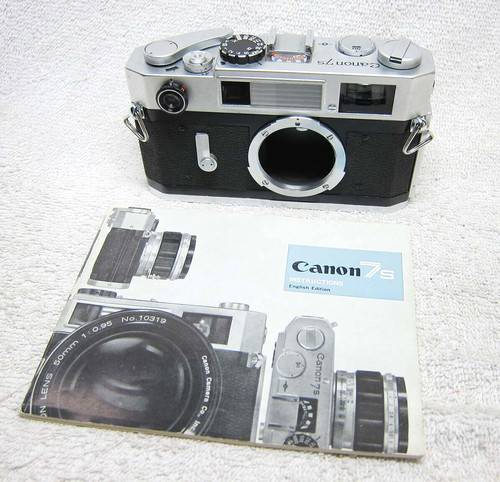 Vintage 1965 canon 35mm - 7s,