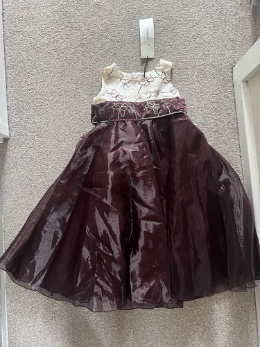 Bnwt girl bridesmaid - girl’s,