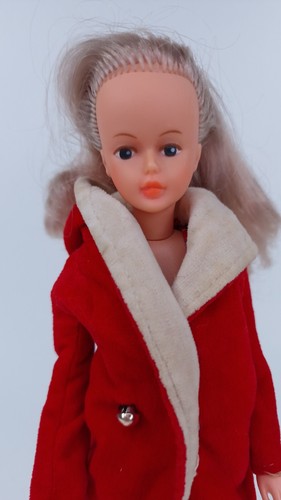 Tressy bella doll - tressy, american