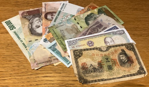 Lot world banknotes all - 15, banknotes.
