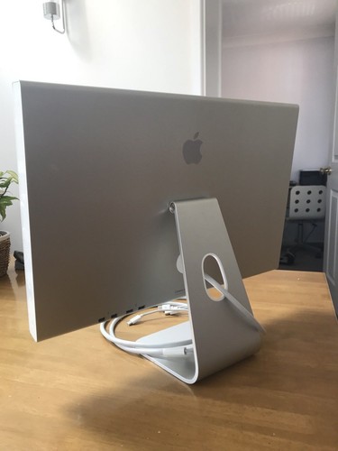 Apple cinema display flat - apple,