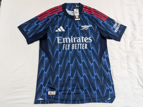 Bnwt player issue arsenal away - player,