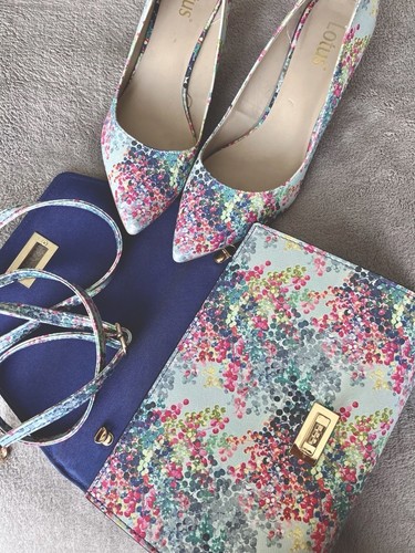 Lotus blue pastel floral - lotus, blue/pastel