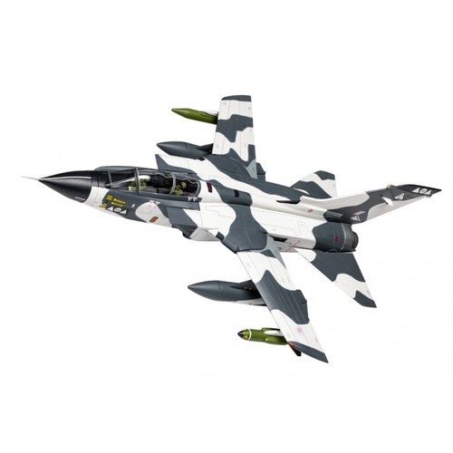 Corgi panavia tornado - 1:48,