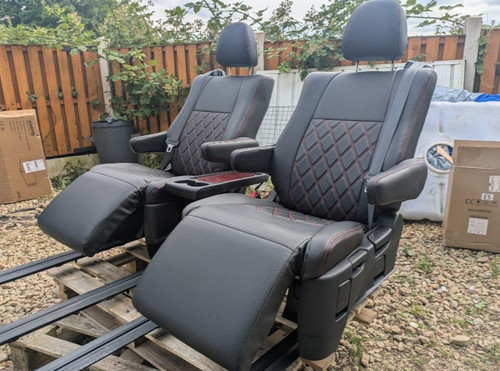 Deluxe rear passenger camper - rear,