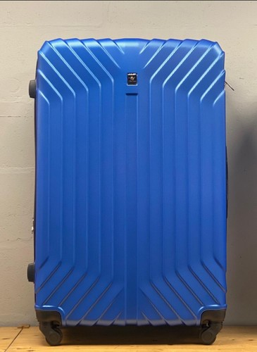 Large inch suitcase - 30-32,