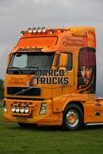 Truck photo Volvo FH tractor