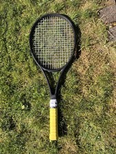 Wilson Pro Staff RF97 Autograph V11 Tennis Racquet – Federer Signature – 340g