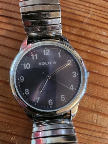 Mens solo quartz watch with - solo,