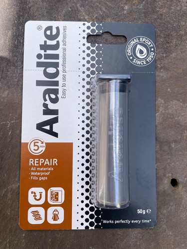 Araldite repair putty bar - putty,