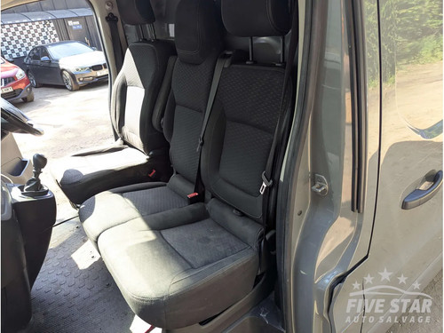 Vauxhall vivaro front - vauxhall,