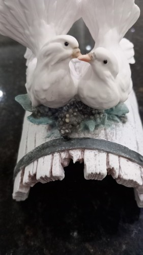 Charming vintage 1982 - charming,