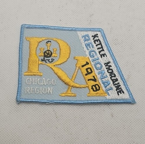 Vtg embroidered patch racecar - vtg,