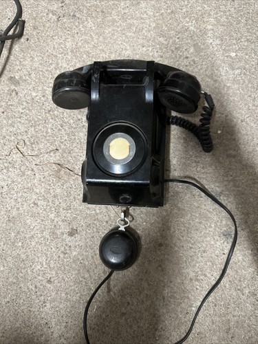 Antique phone wall - (n3),