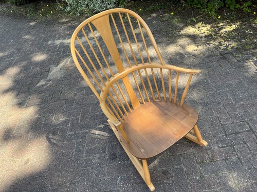 Ercol chairmakers - ercol, ‘chairmakers’