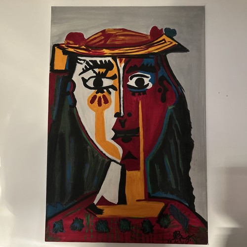 Woman with hat large - woman,