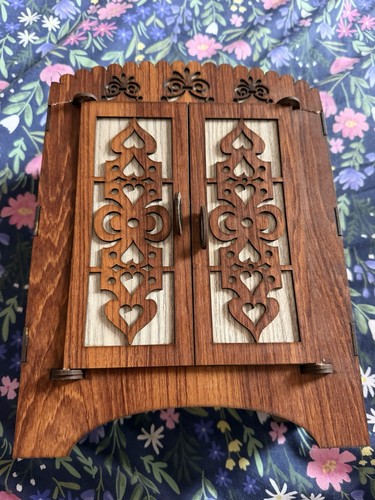 Wooden jewellery box large - wooden,