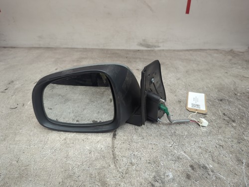 Suzuki sx4 left wing mirror - left,