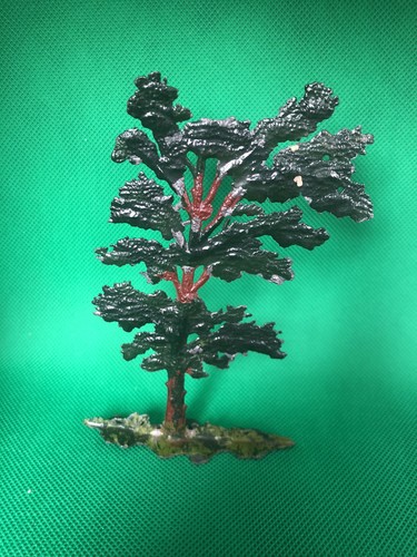 Britains painted lead elm - britains,