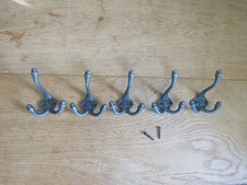 TRIPLE S embossed Cast iron