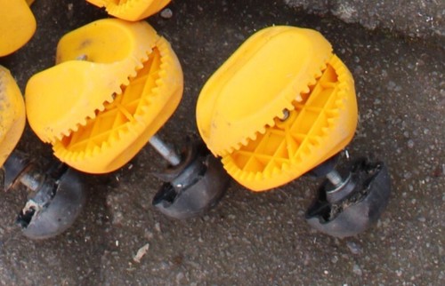 Pair yellow screw connector - yellow,