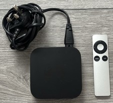 Genuine Apple TV 3rd Generation HD 1080p Media Streamer A1469 - With Remote