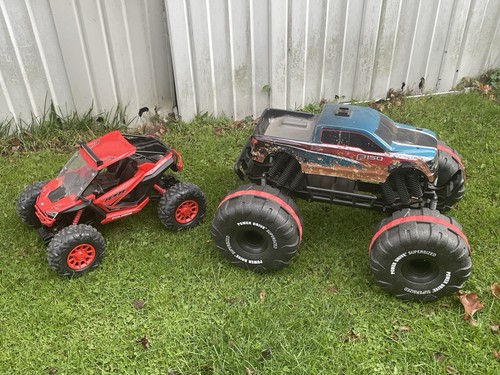 Ford monster truck - side, by