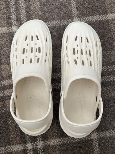 Primark white crocs style - primark, flip