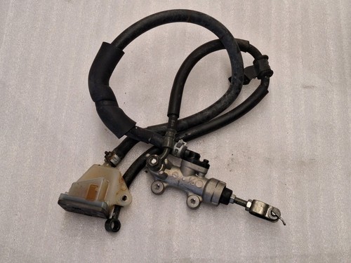 Suzuki 650 1999 - 1999-2002, rear