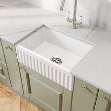 605 x 405mm Fluted Ceramic