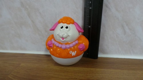 Vintage sheep weeble - 2.5",