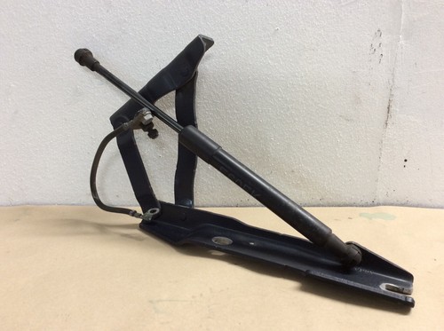 Bmw series e60 bonnet hinge - bmw,